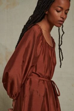 Soeur ROBE ADRIANA -Soeur 01 005 ADRIANA ASTREE 0084