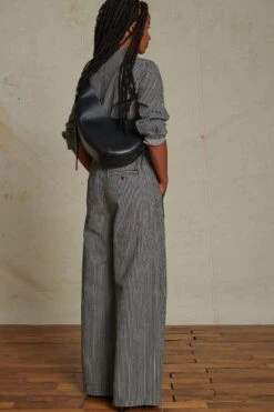 Soeur SAC WINONA -Soeur 01 008 AKARI AMA ALES CAFE WINONA 0105