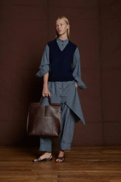 Soeur ROBE AKIKO -Soeur 02 001 AKIKO ALOUETTE ANNA AUBIN 0056 ddf8deb7 51d7 4352 913e bb2ad73abd21