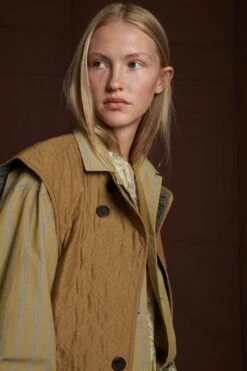 Soeur BLOUSON ANEMONE -Soeur 02 006 VOLAGE ALASKA ARCHIBALD ANEMONE ANDRA ANTALIA SAUDADE 0064