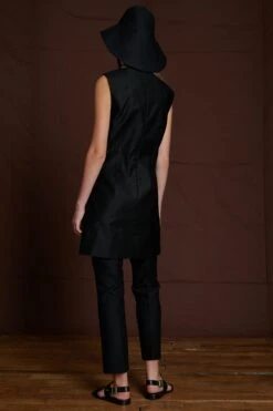 Soeur ROBE AMANDINE -Soeur 02 011 AMANDINE EDGARD ALEXANDRA AZALEE ANTALIA 0065