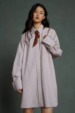 Soeur ROBE AUTRICHE -Soeur 05 025 AUTRICHE SQUARE AMAL ALEX 0013