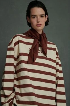 Soeur FOULARD SQUARE -Soeur 09 014 ARCHIE1 ALEX VERNON SQUARE AMALFI 0021