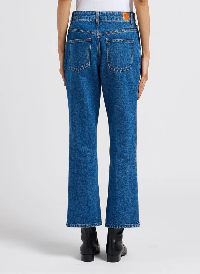 Soeur FRANCISCO - Jean Flare En Coton | Jean Délavé 2 Soeur FRANCISCO - Jean Flare En Coton | Jean Délavé – Image 2